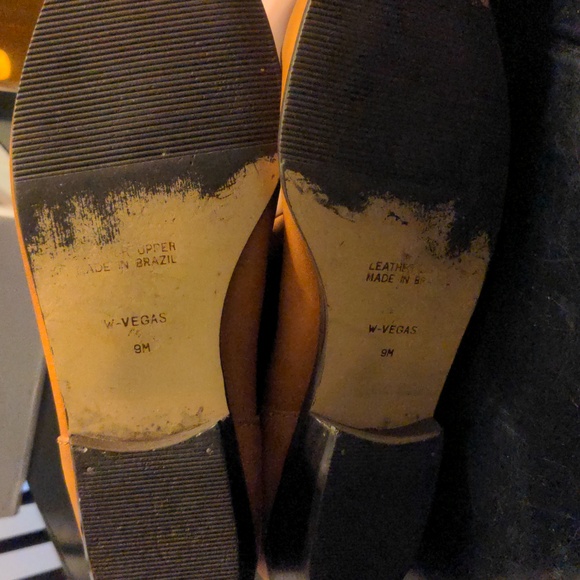 Leather boots size 9 - Picture 2 of 2